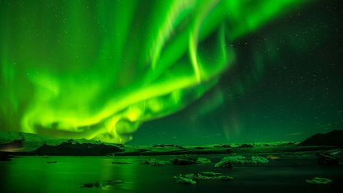 Iceland magical Northern Lights trip photo